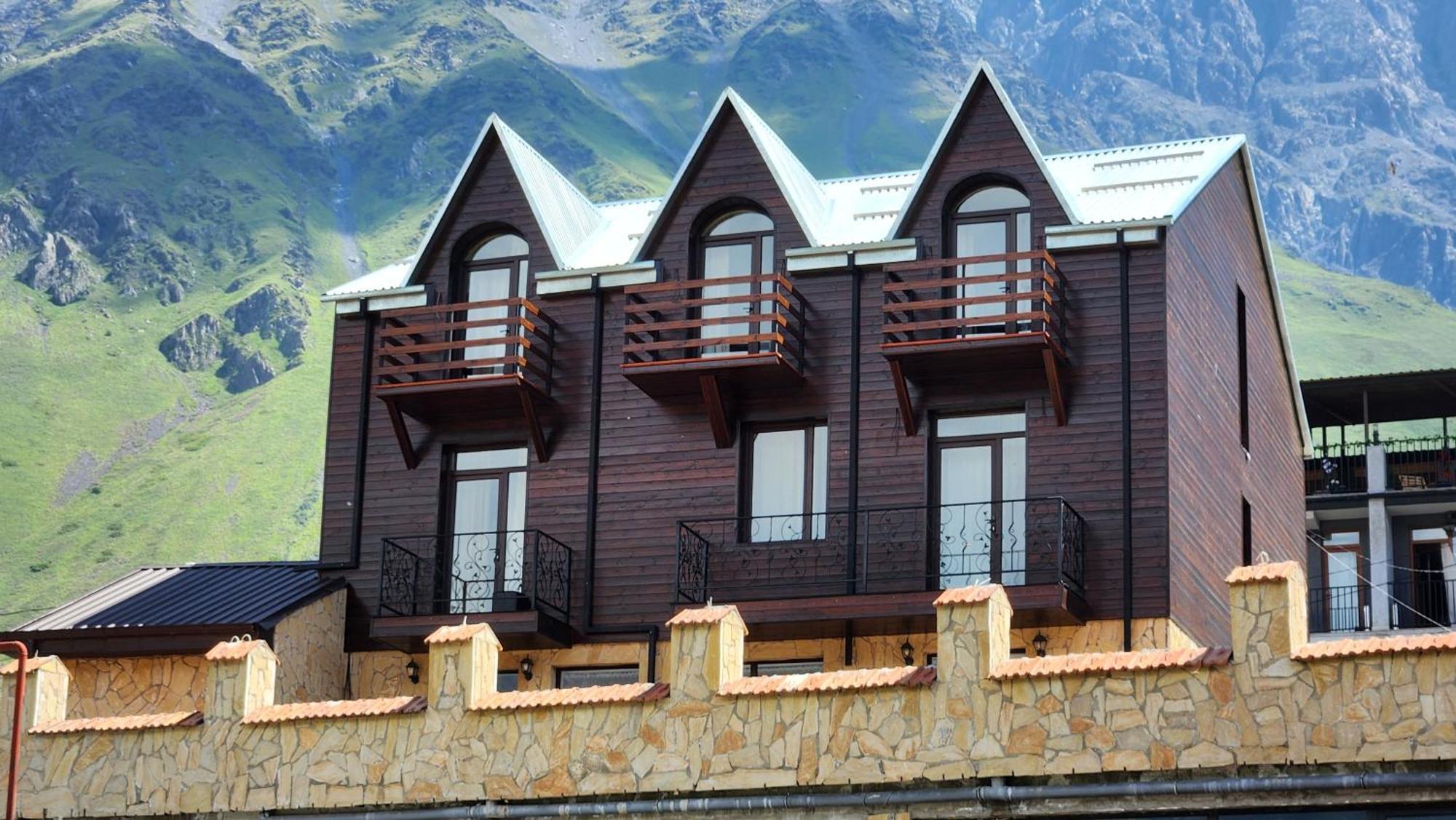Hotel Toliketi Kazbegi Extérieur photo